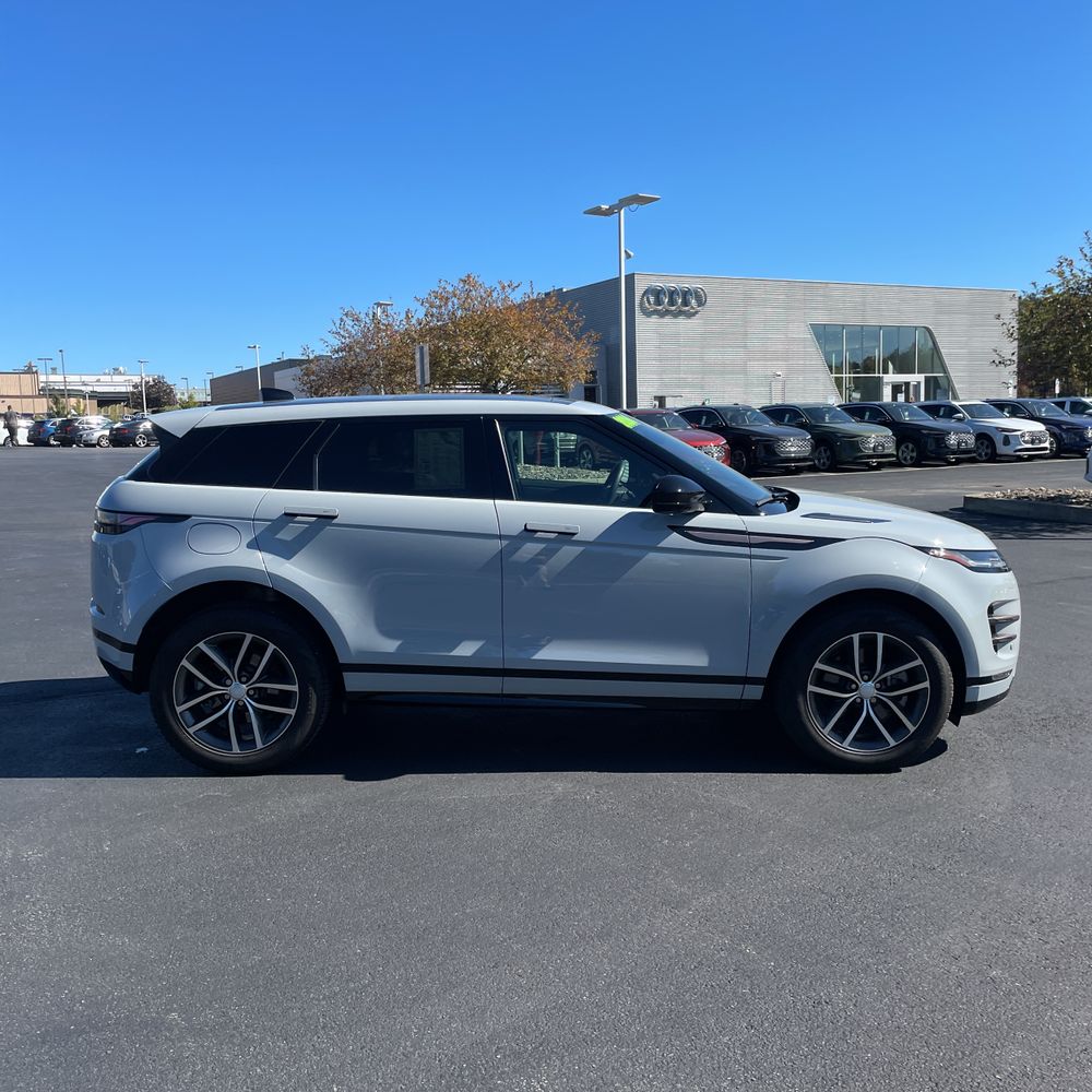 2024 Land Rover Range Rover Evoque Dynamic SE P250