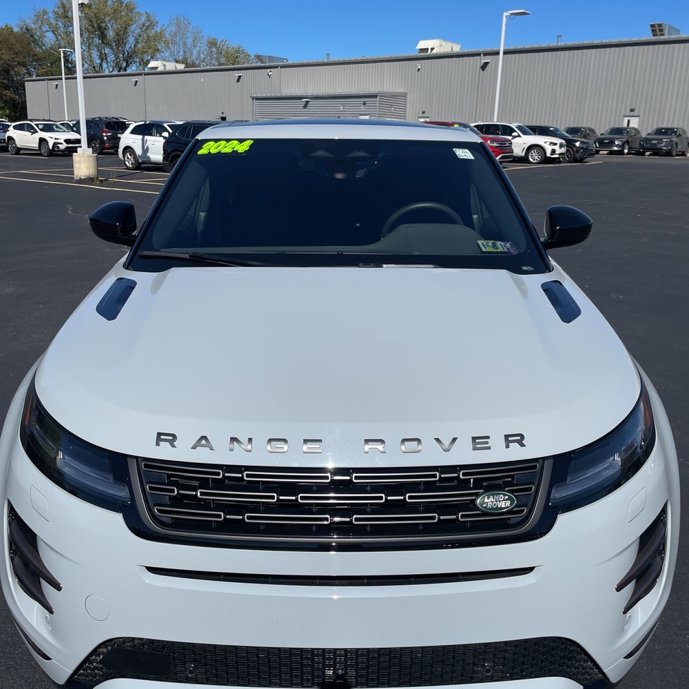 2024 Land Rover Range Rover Evoque Dynamic SE P250