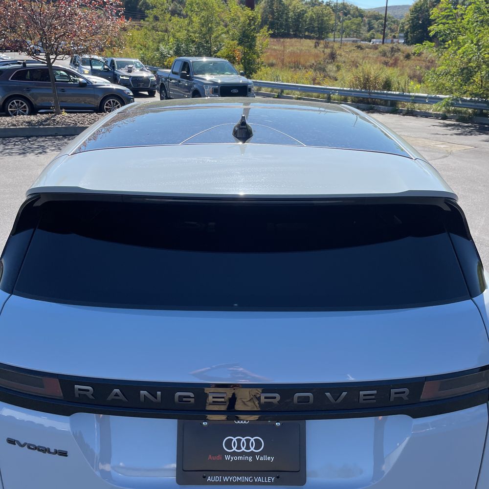 2024 Land Rover Range Rover Evoque Dynamic SE P250