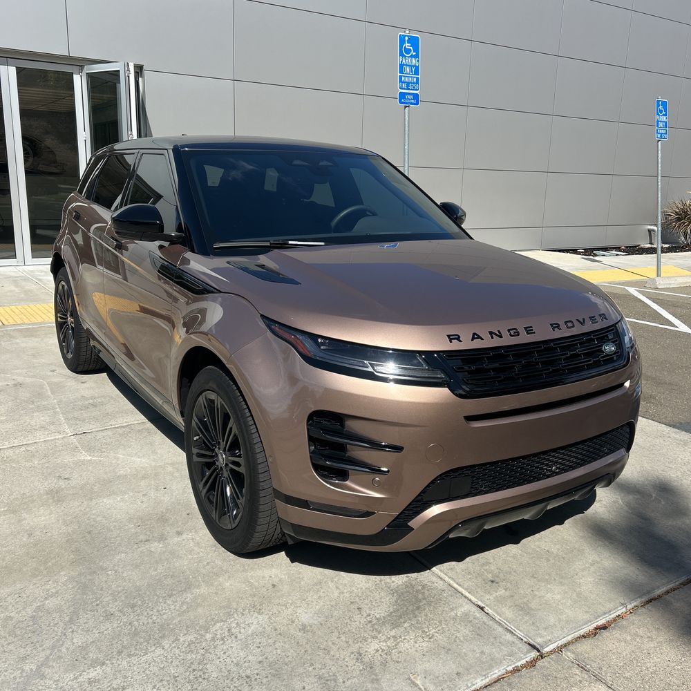 2024 Land Rover Range Rover Evoque Dynamic SE P250