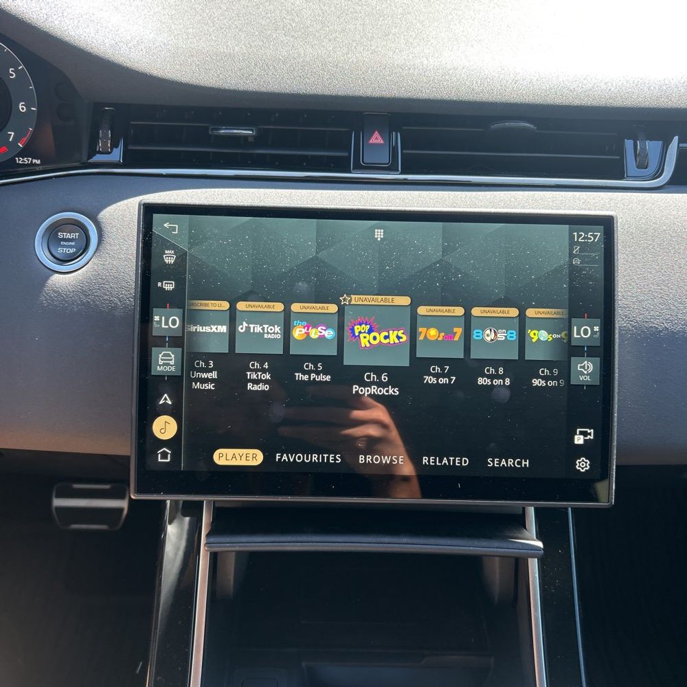 2024 Land Rover Range Rover Evoque Dynamic SE P250