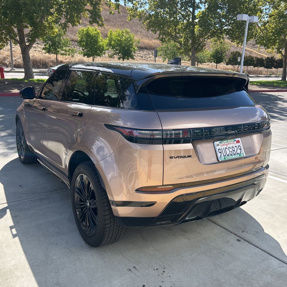 2024 Land Rover Range Rover Evoque Dynamic SE P250