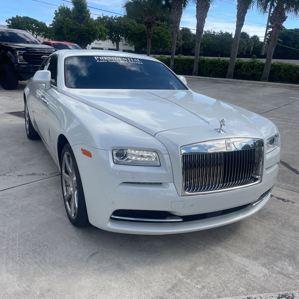 2015 Rolls-Royce Wraith Base