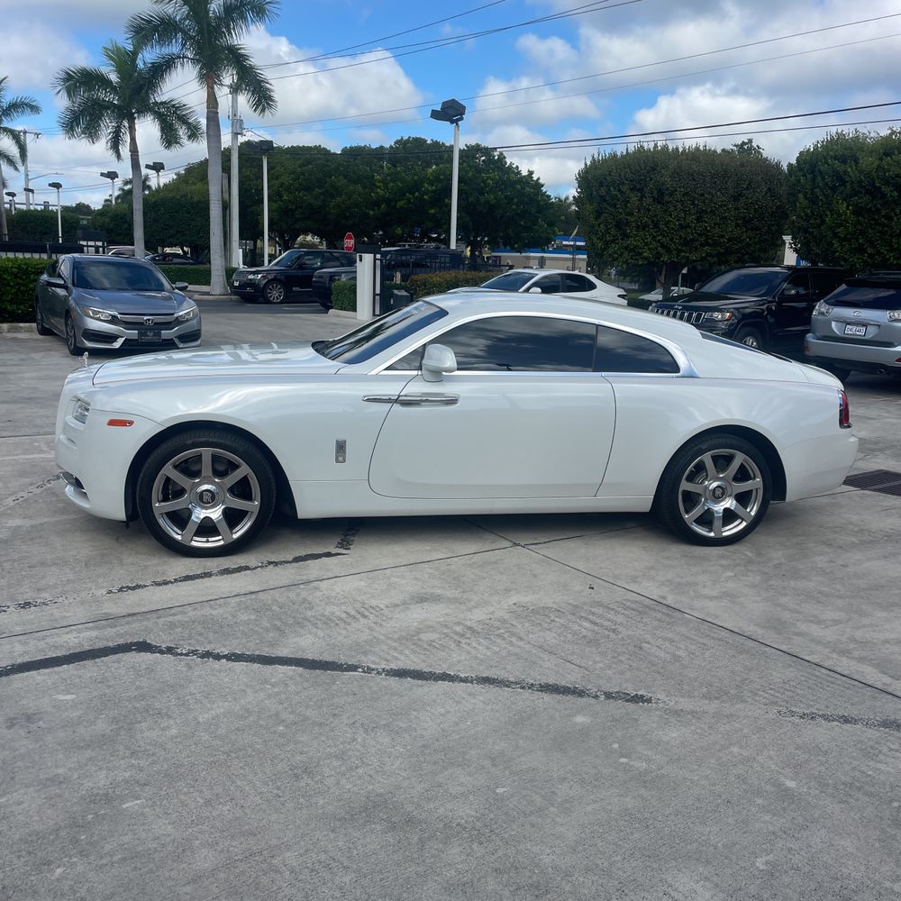 2015 Rolls-Royce Wraith Base