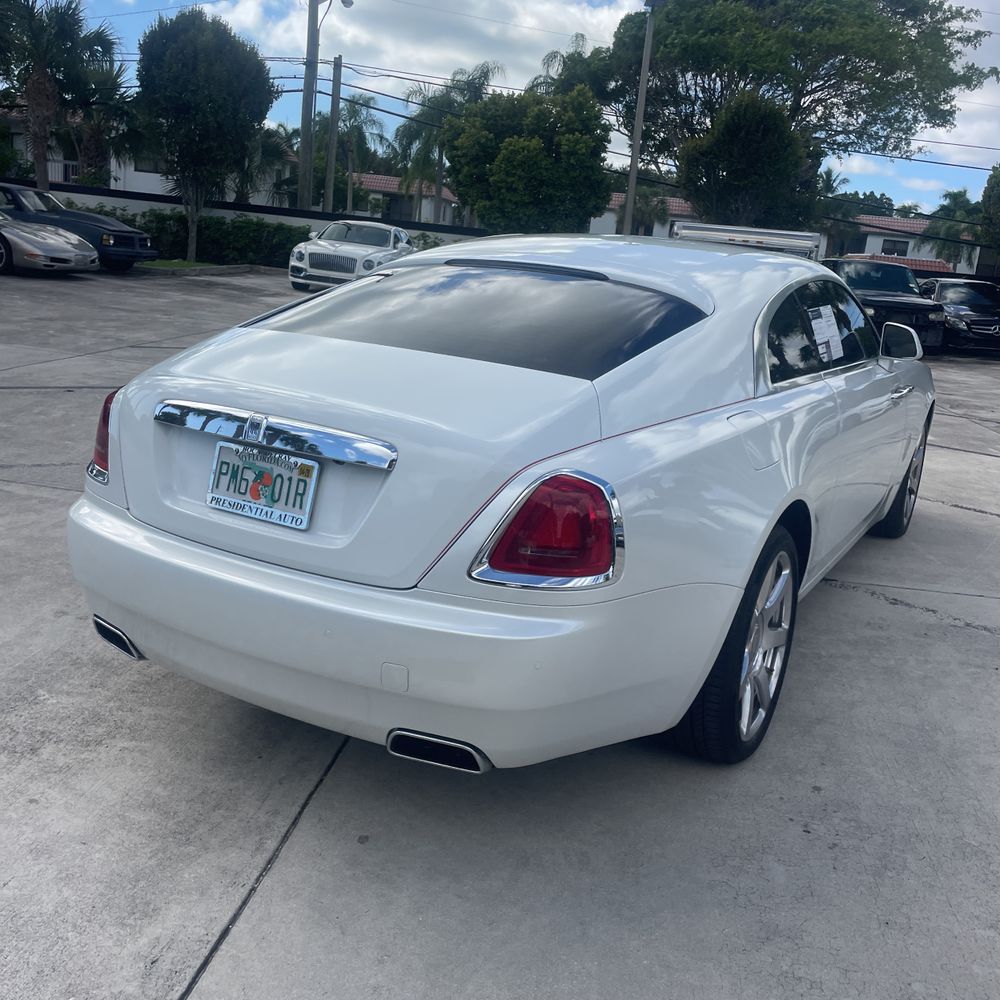 2015 Rolls-Royce Wraith Base