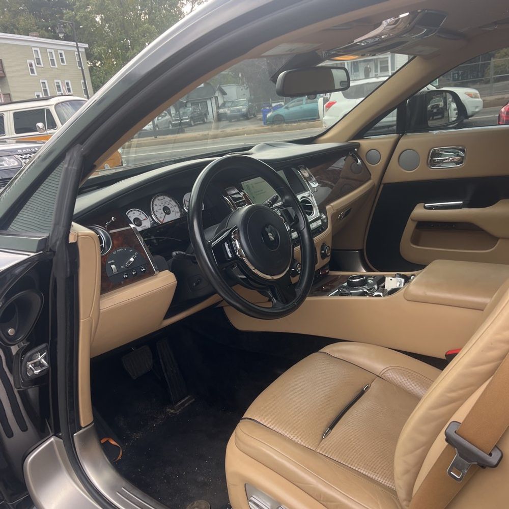 2017 Rolls-Royce Wraith Base