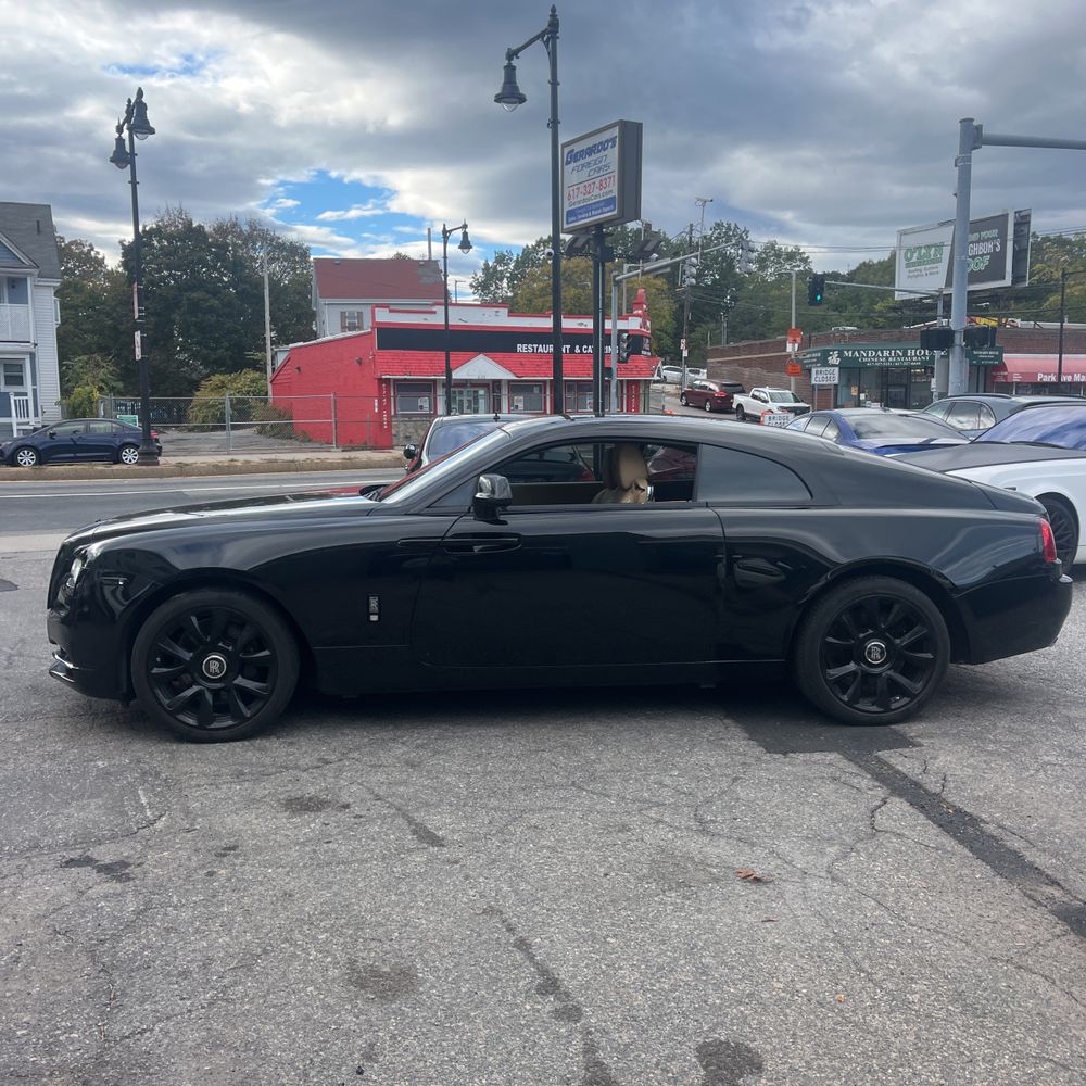 2017 Rolls-Royce Wraith Base