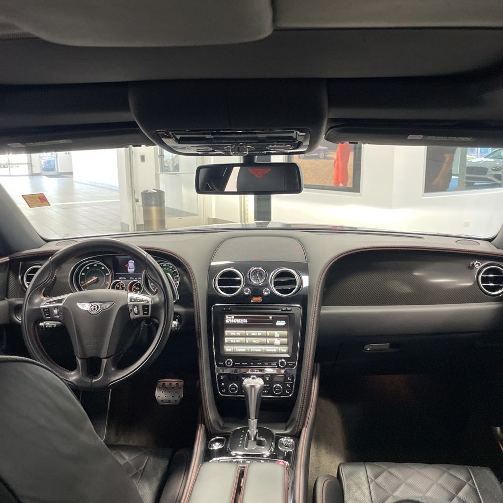 2018 Bentley Flying Spur Base