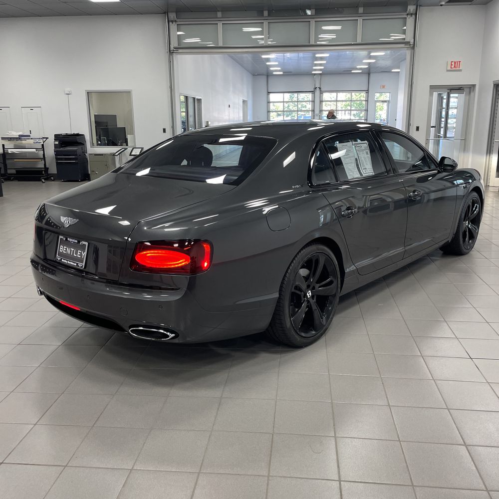 2018 Bentley Flying Spur Base