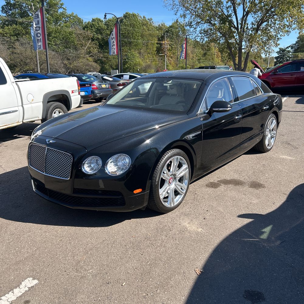 2015 Bentley Flying Spur Base