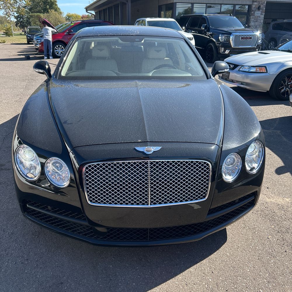 2015 Bentley Flying Spur Base