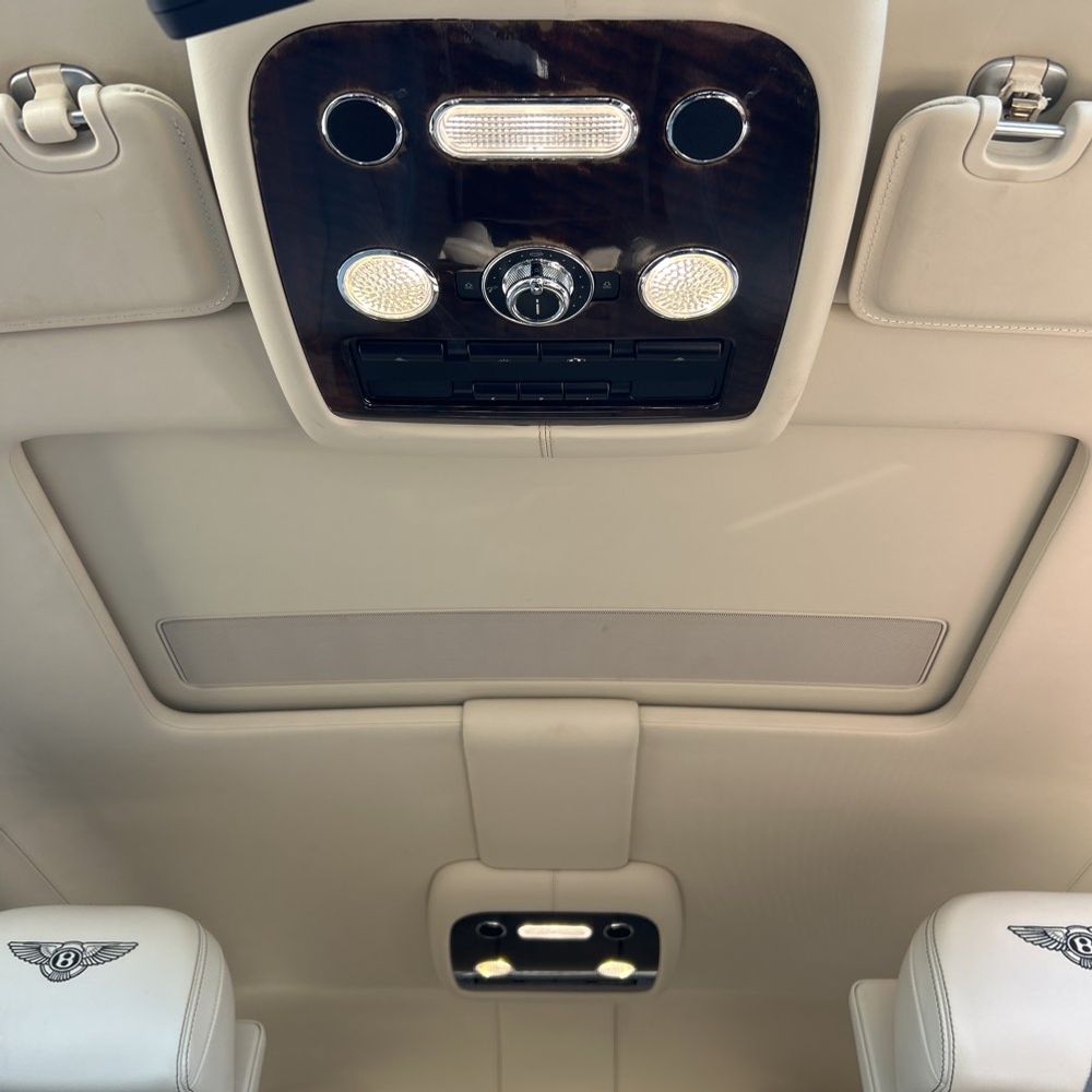 2015 Bentley Flying Spur Base