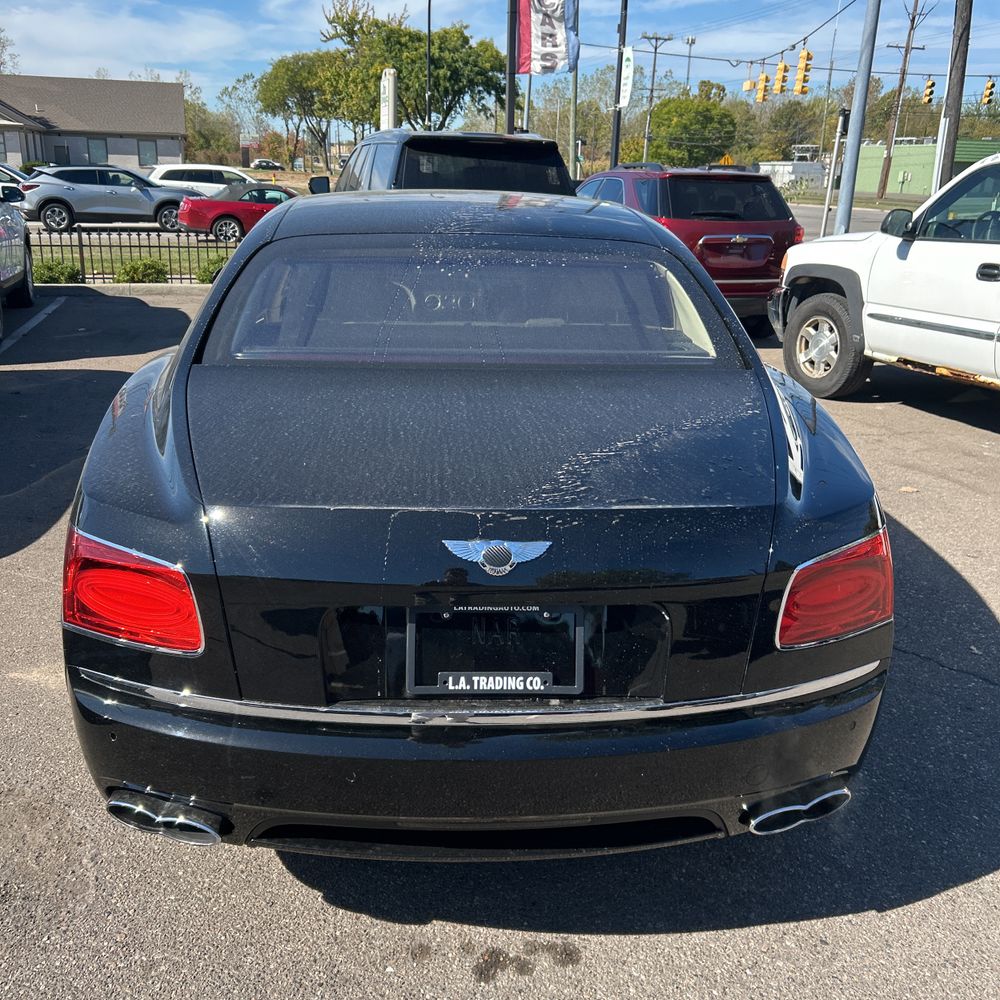 2015 Bentley Flying Spur Base