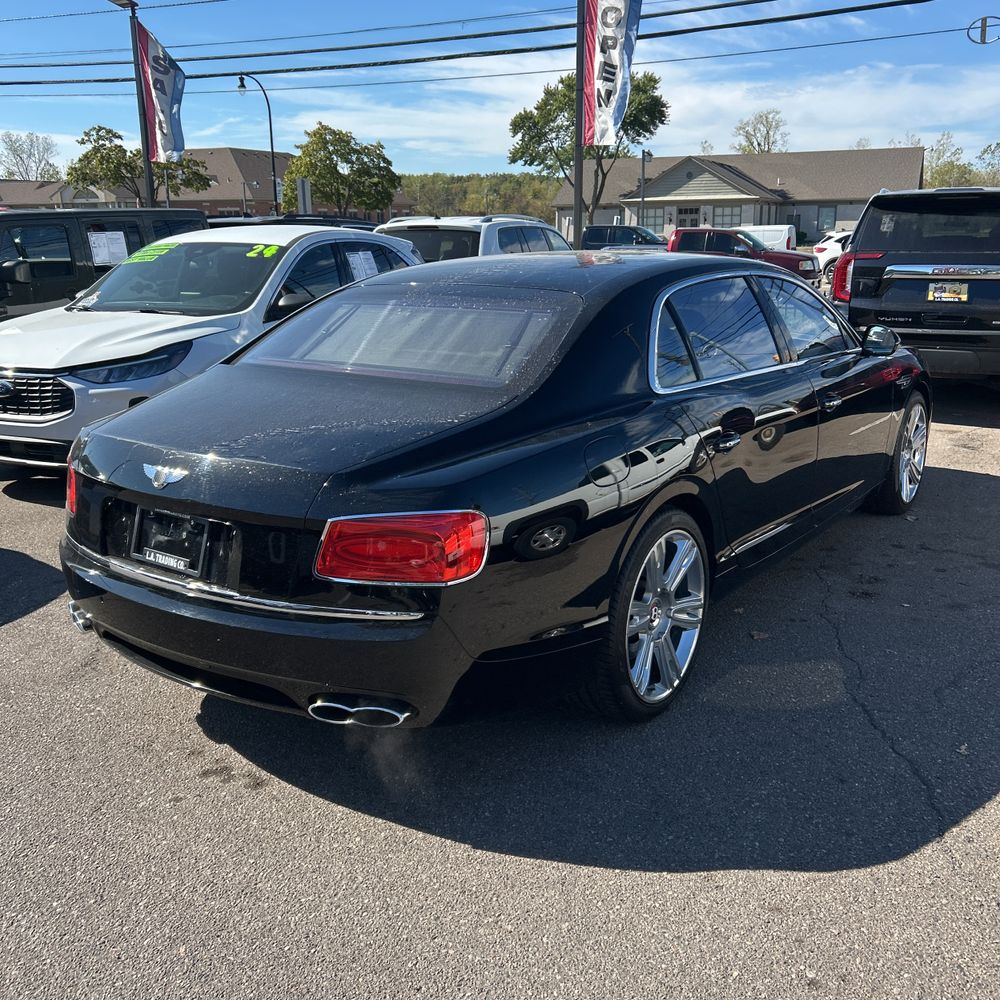 2015 Bentley Flying Spur Base