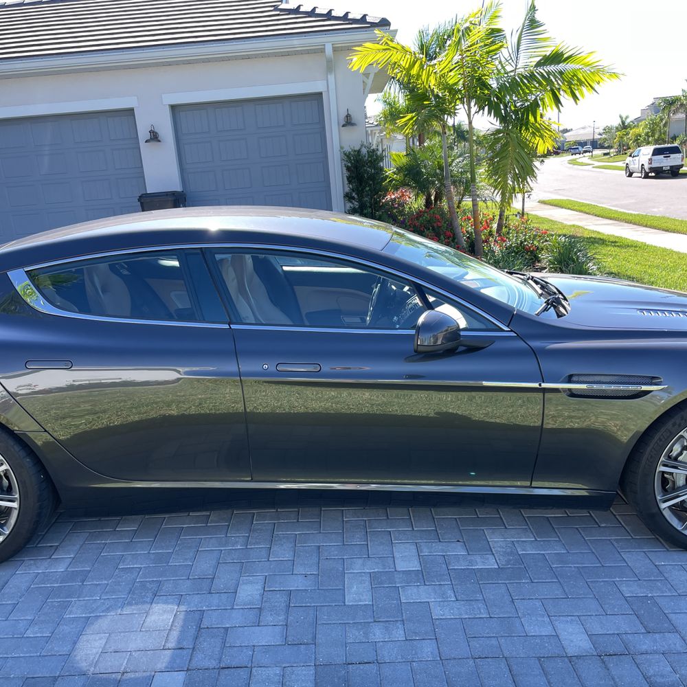 2010 Aston Martin Rapide Base 4D Sedan