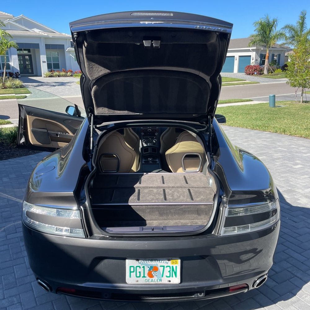2010 Aston Martin Rapide Base 4D Sedan