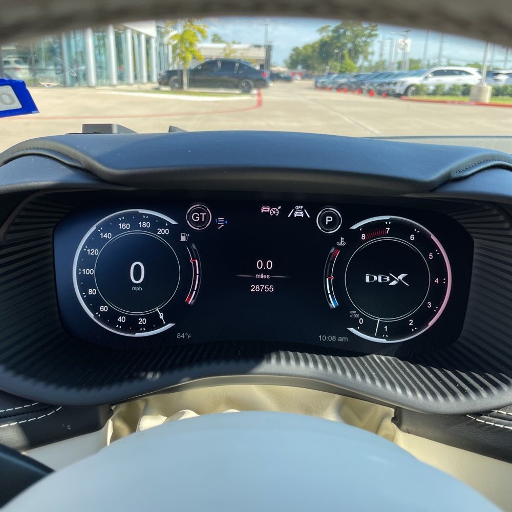 2021 Aston Martin DBX Base