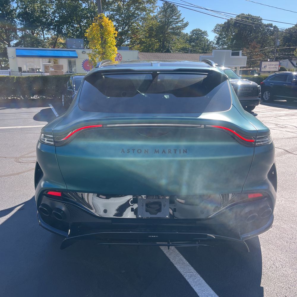 2023 Aston Martin DBX 707