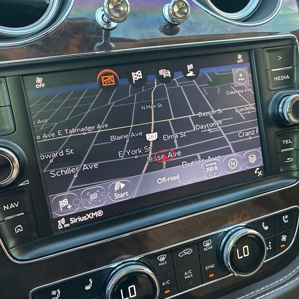 2017 Bentley Bentayga Base