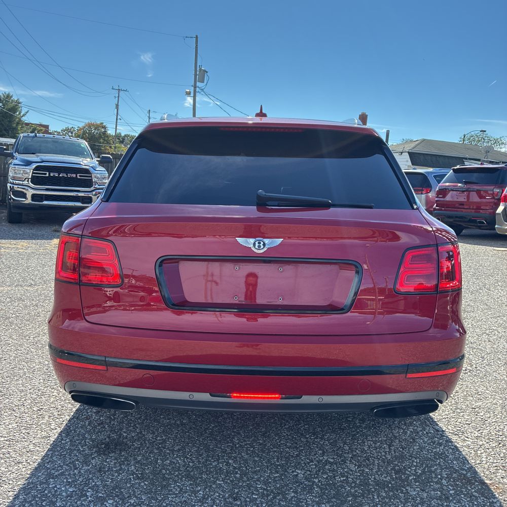 2017 Bentley Bentayga Base