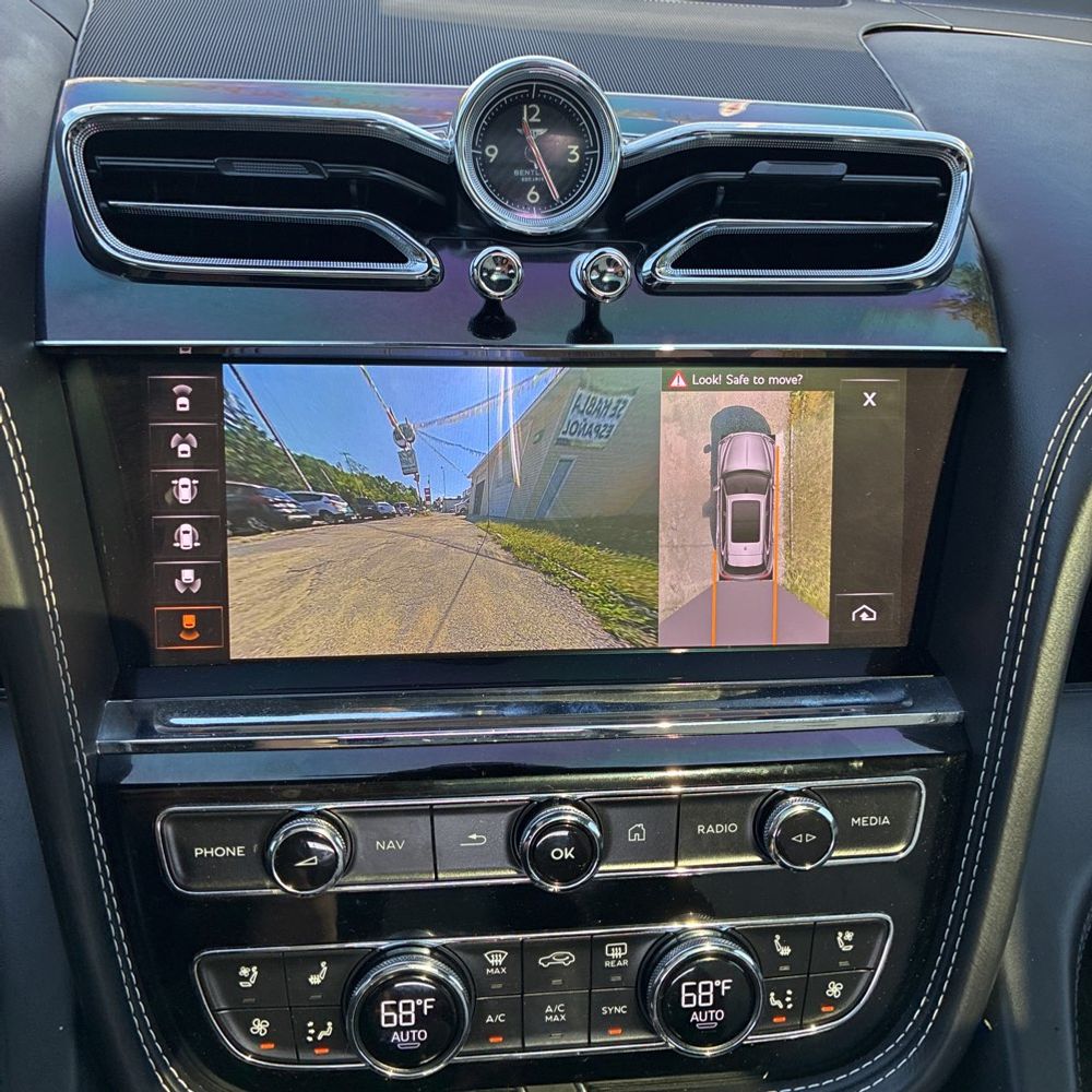 2021 Bentley Bentayga V8