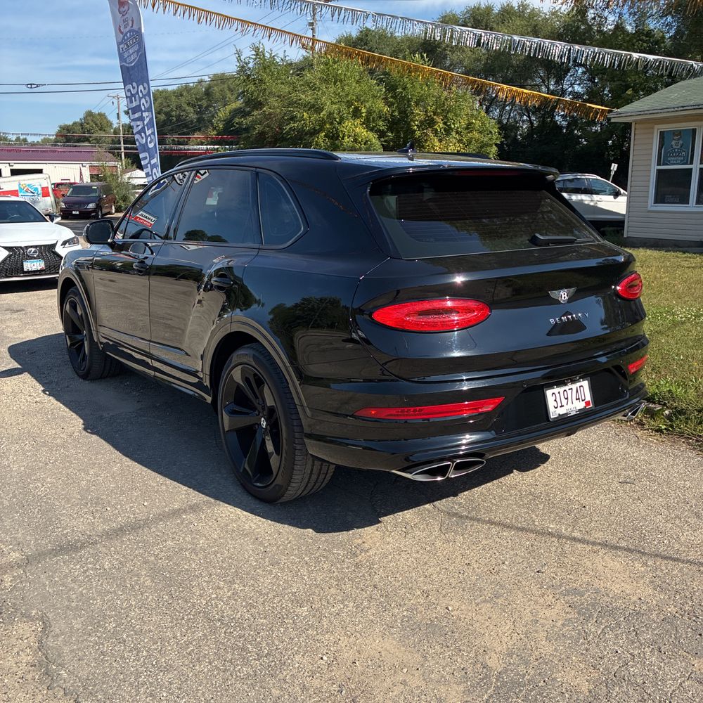 2021 Bentley Bentayga V8