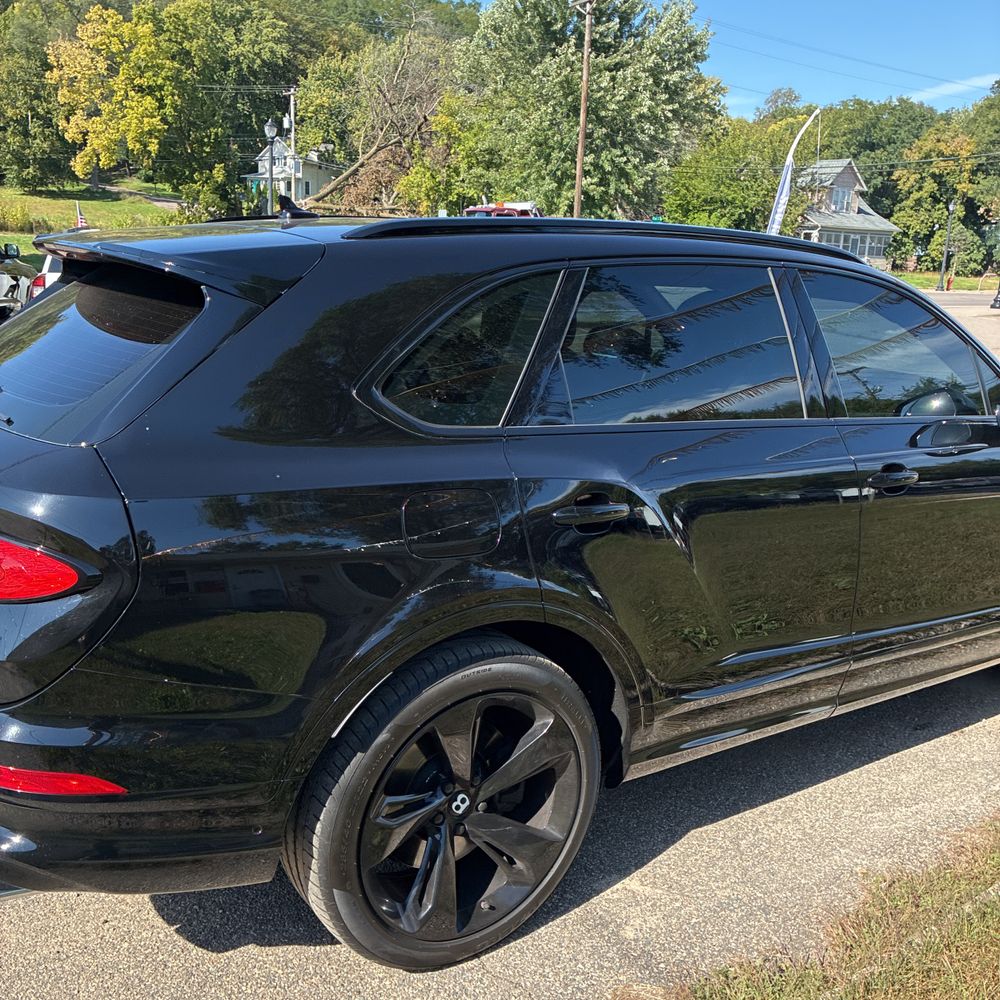 2021 Bentley Bentayga V8