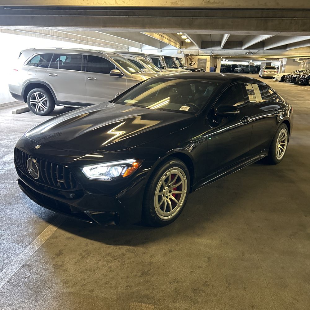 2024 Mercedes-Benz AMG GT 63