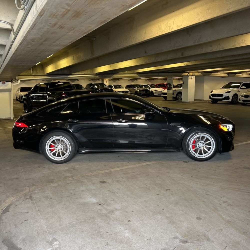 2024 Mercedes-Benz AMG GT 63