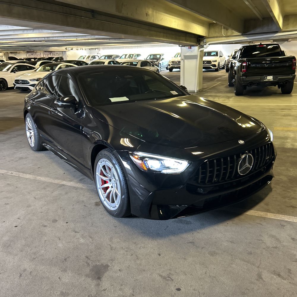 2024 Mercedes-Benz AMG GT 63