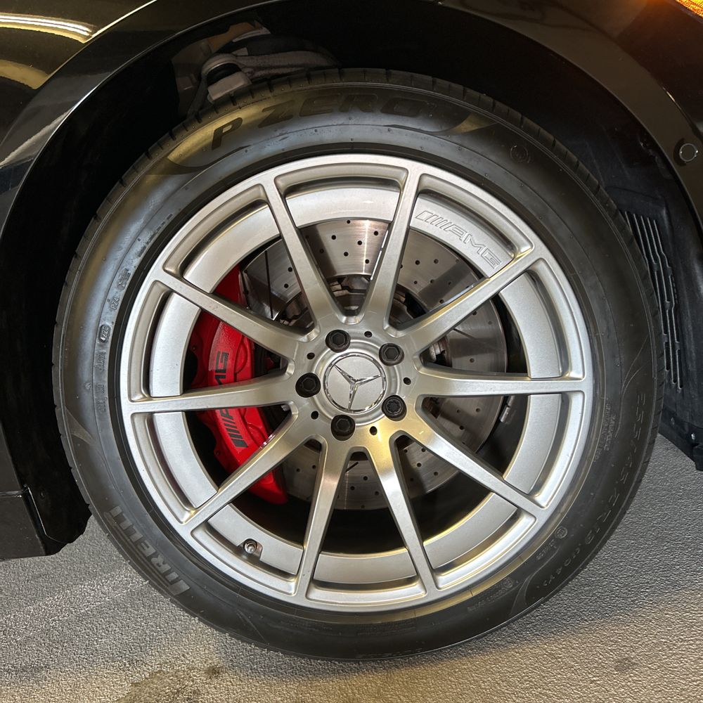 2024 Mercedes-Benz AMG GT 63