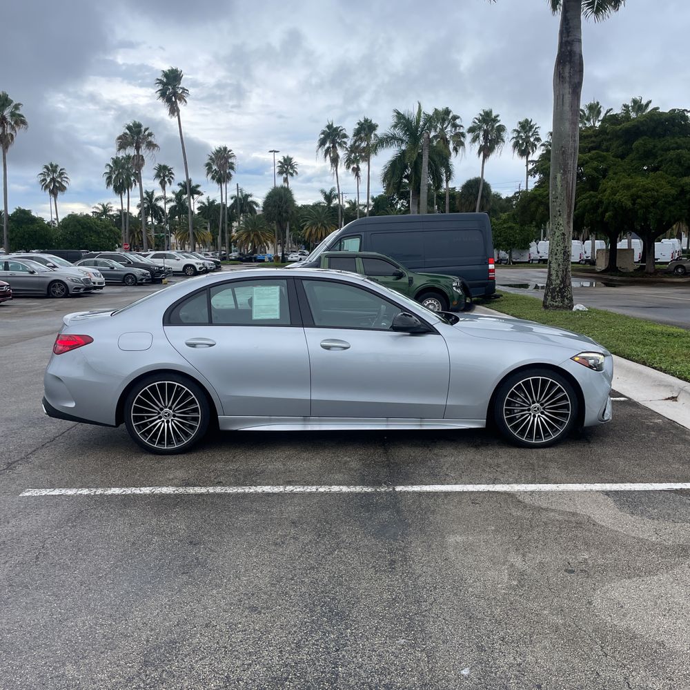 2022 Mercedes-Benz C-Class C 300