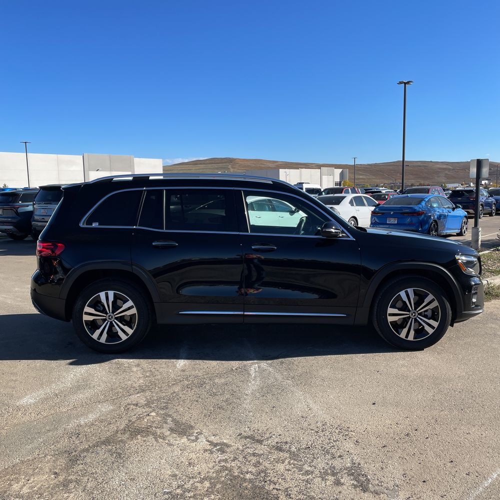 2025 Mercedes-Benz GLB GLB 250