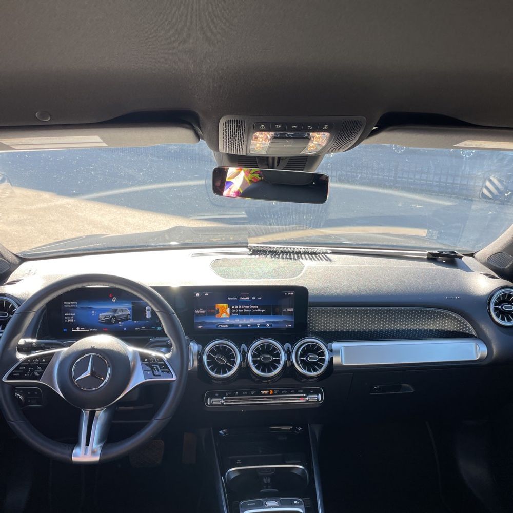2025 Mercedes-Benz GLB GLB 250