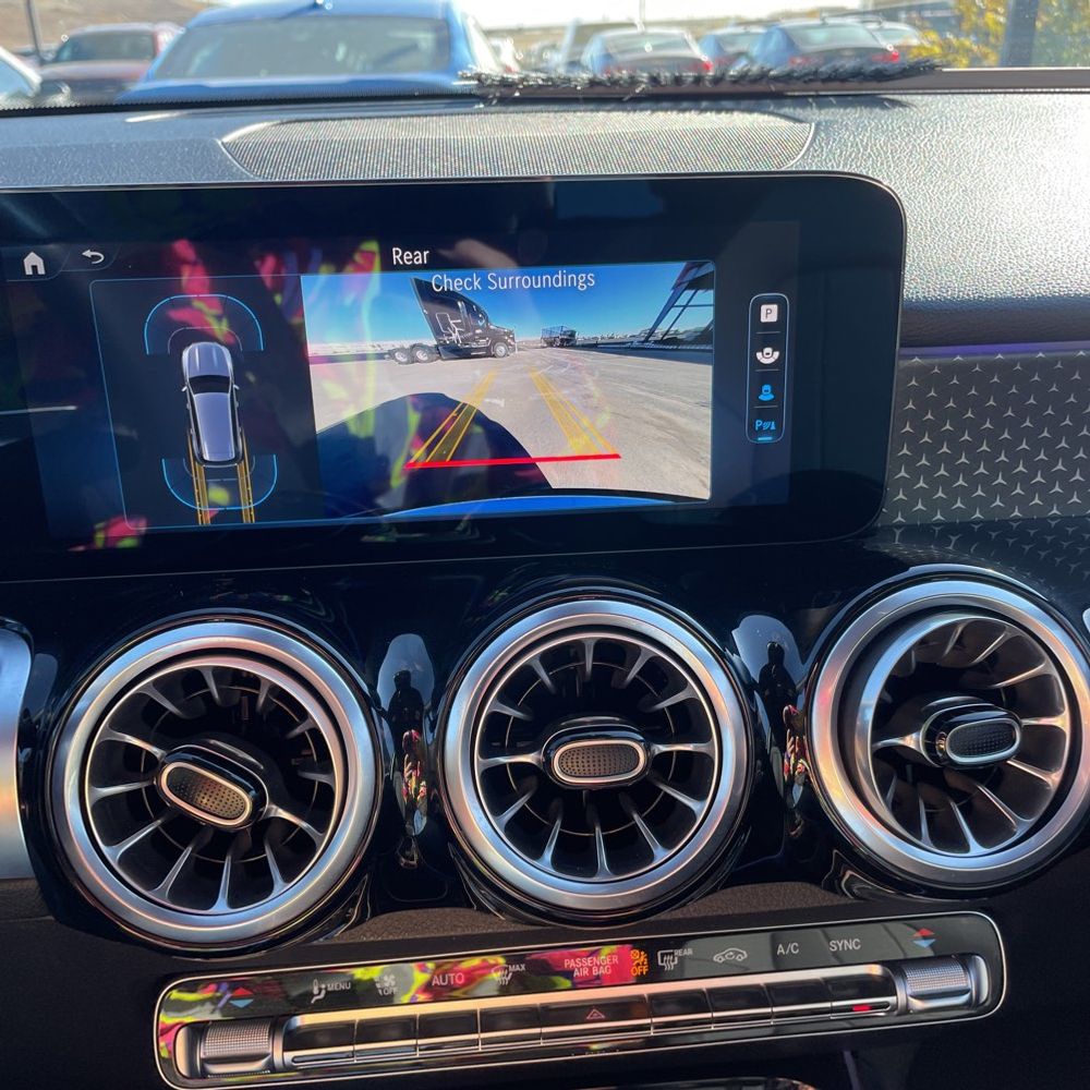 2025 Mercedes-Benz GLB GLB 250