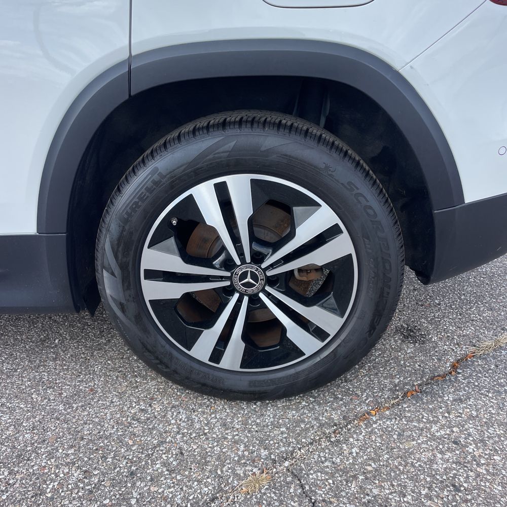 2024 Mercedes-Benz GLB GLB 250 4MATIC