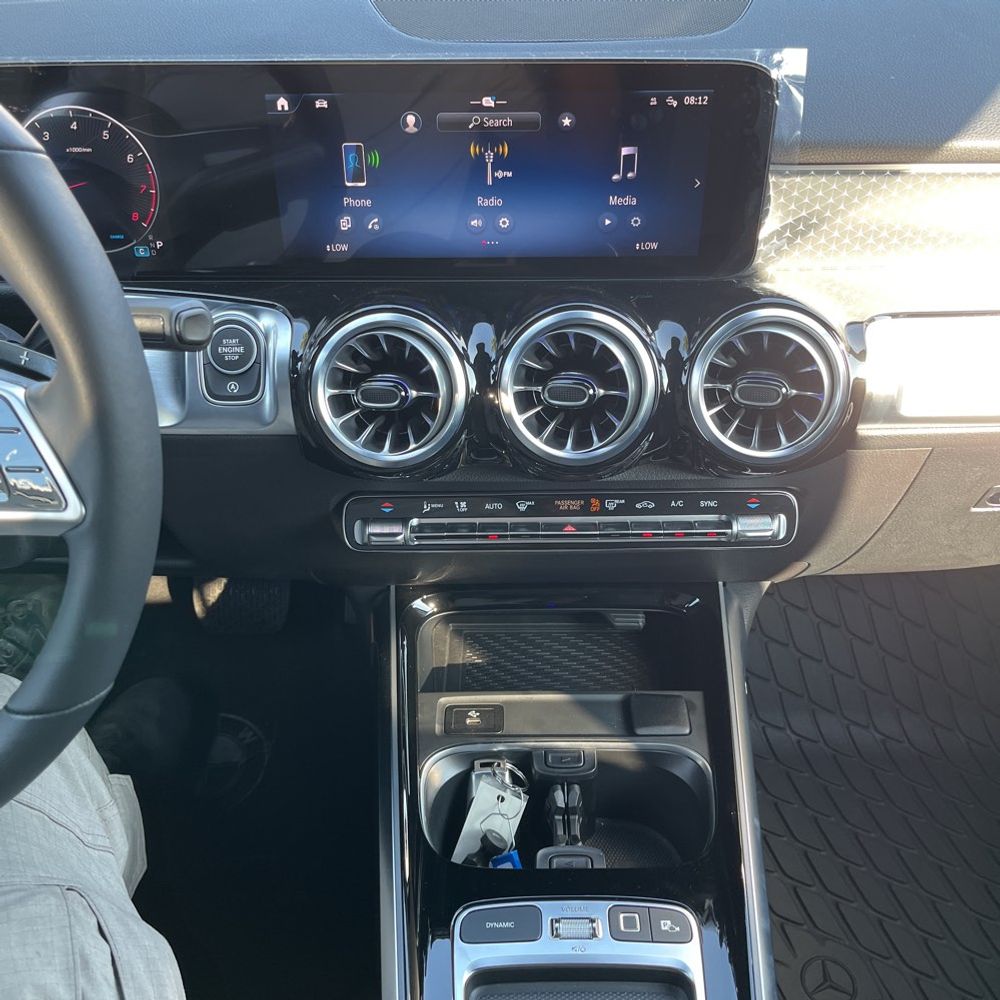 2025 Mercedes-Benz GLB GLB 250 4MATIC