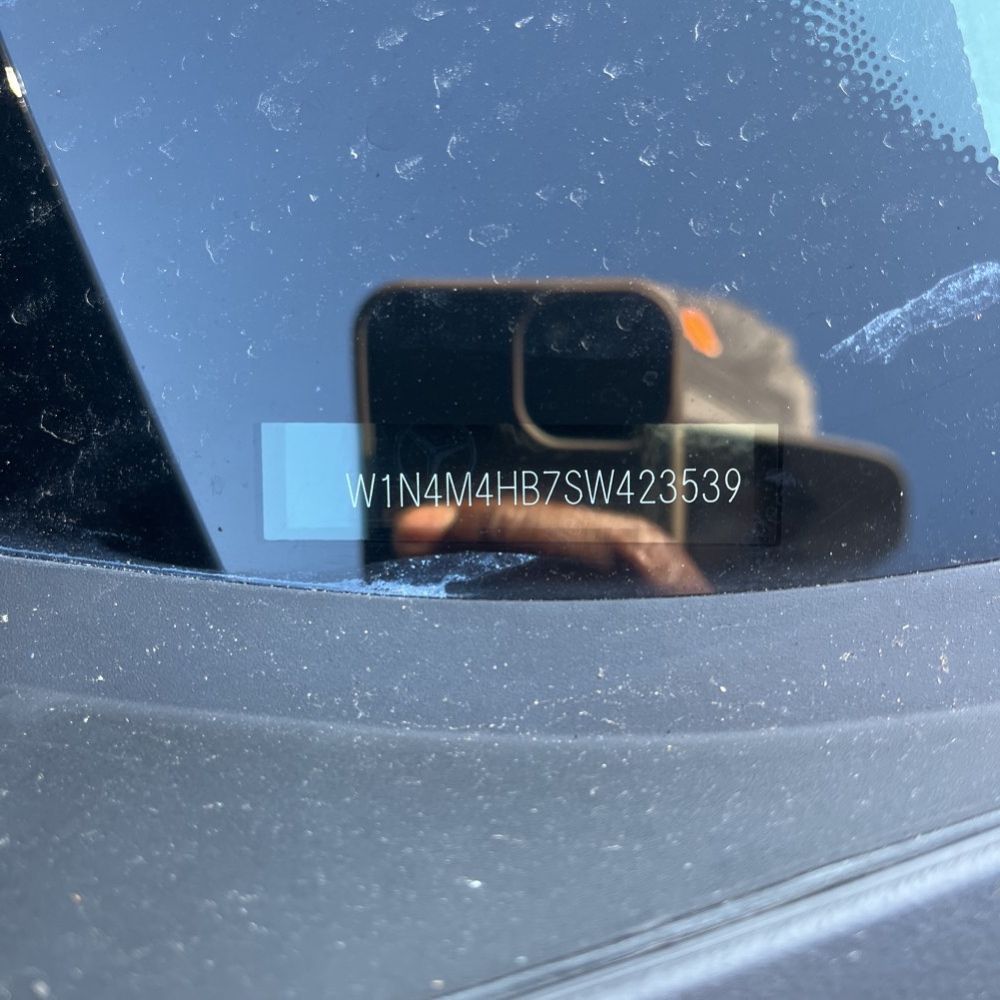 2025 Mercedes-Benz GLB GLB 250 4MATIC