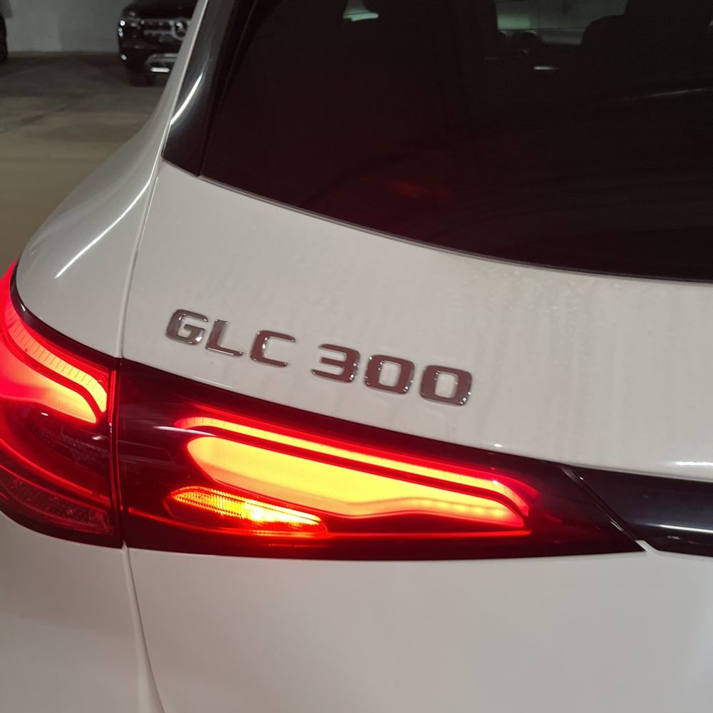 2025 Mercedes-Benz GLC GLC 300