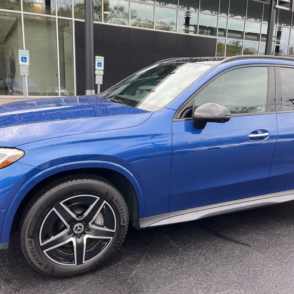 2025 Mercedes-Benz GLC GLC 300 4MATIC
