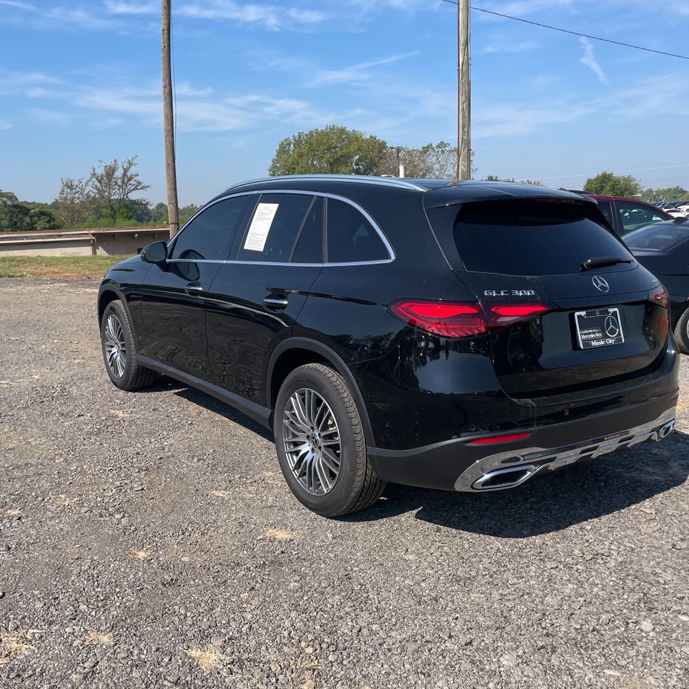 2025 Mercedes-Benz GLC GLC 300 4MATIC