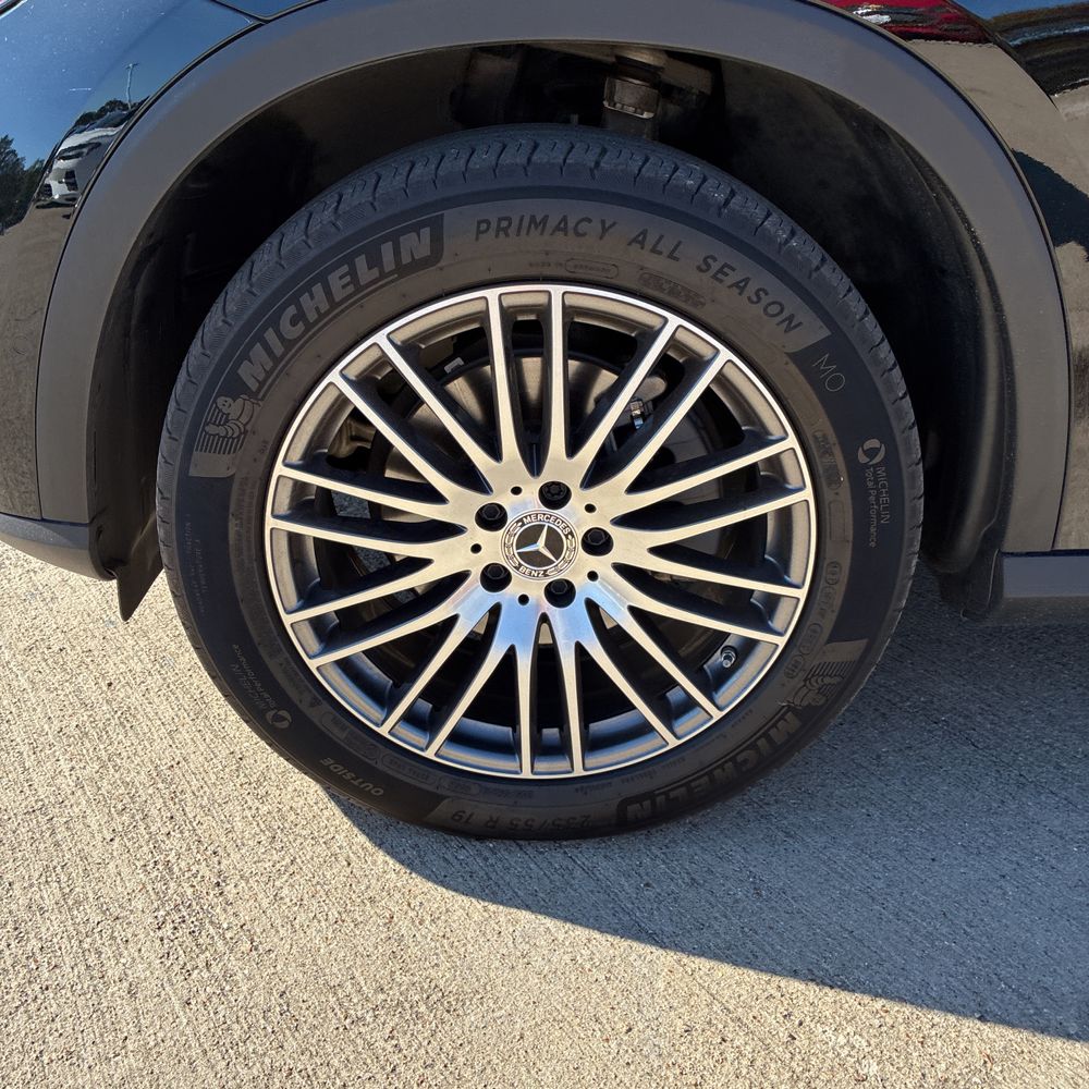 2024 Mercedes-Benz GLC GLC300