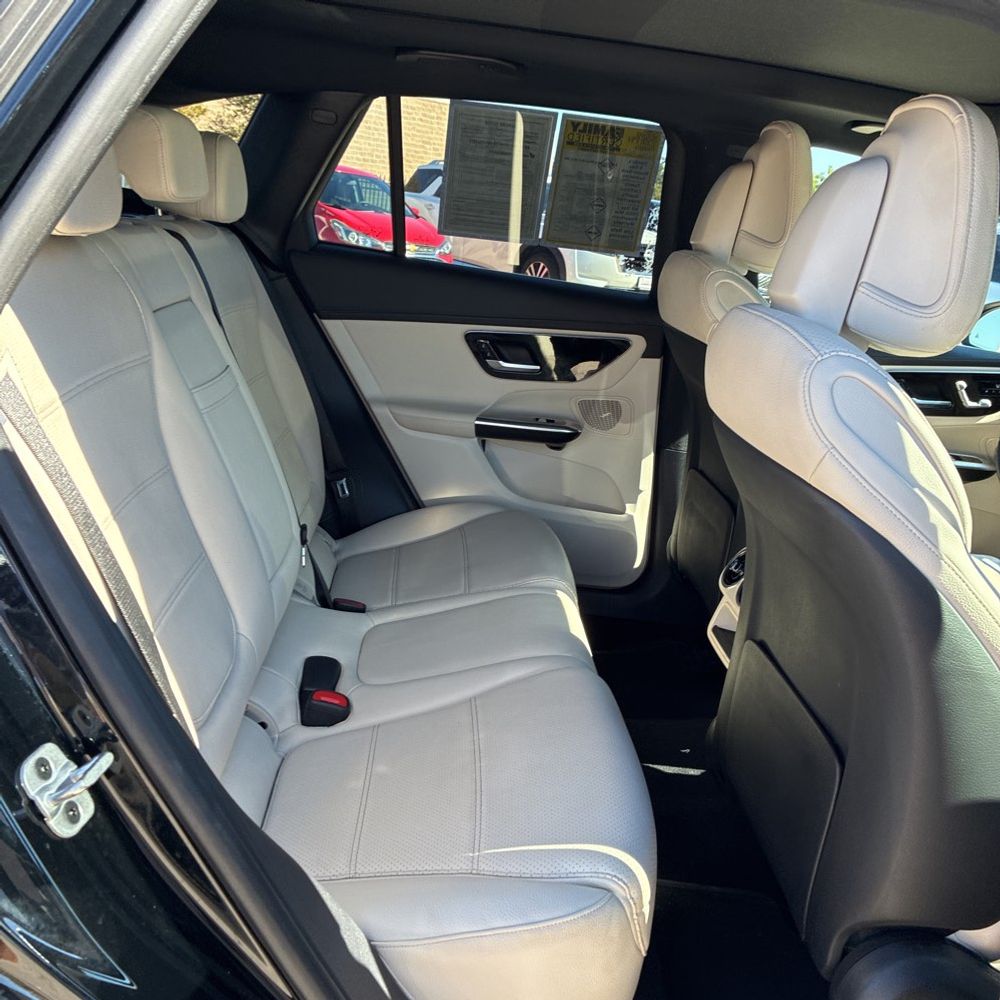 2024 Mercedes-Benz GLC GLC300