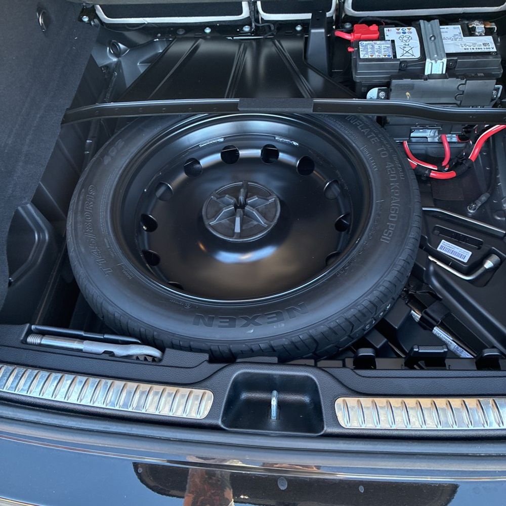 2024 Mercedes-Benz GLC GLC300