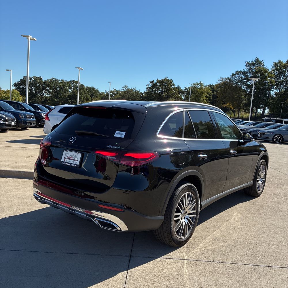 2024 Mercedes-Benz GLC GLC300