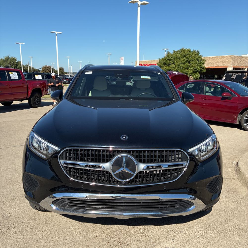 2024 Mercedes-Benz GLC GLC300