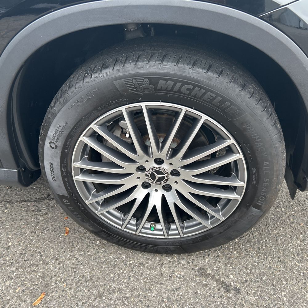 2024 Mercedes-Benz GLC GLC300