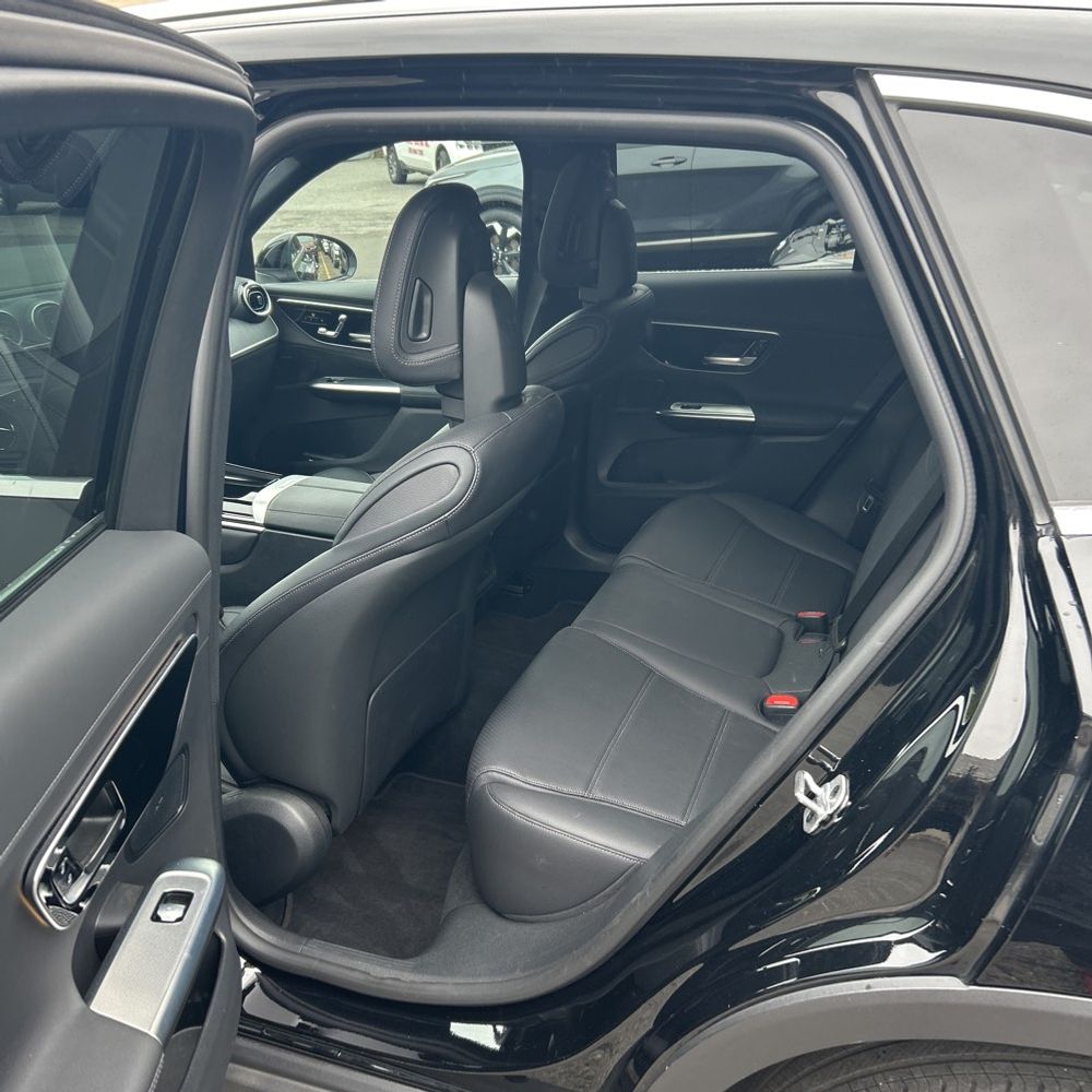 2024 Mercedes-Benz GLC GLC300