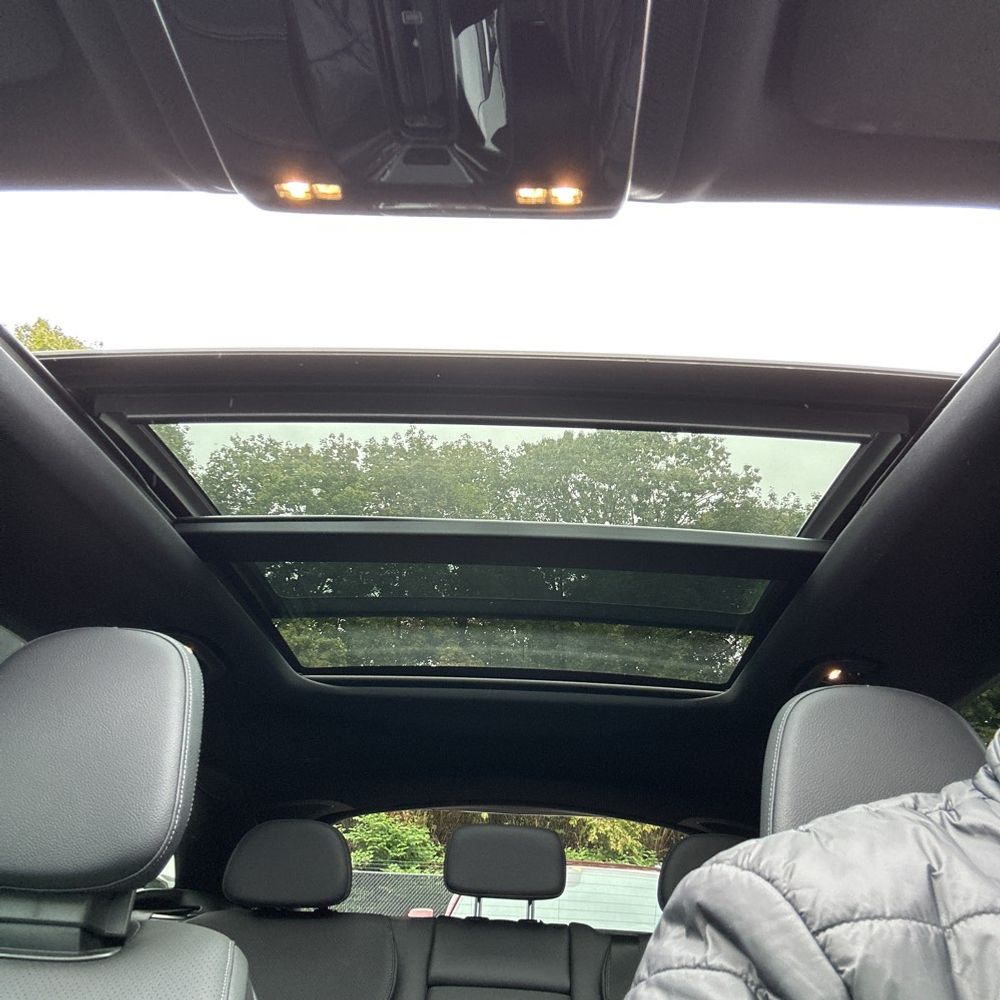2024 Mercedes-Benz GLC GLC300
