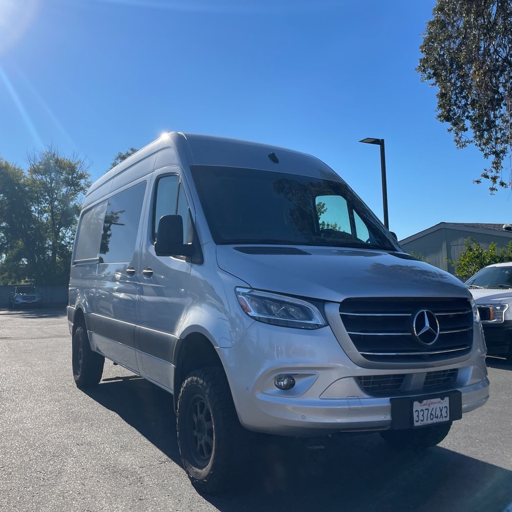 2024 Mercedes-Benz Sprinter 2500